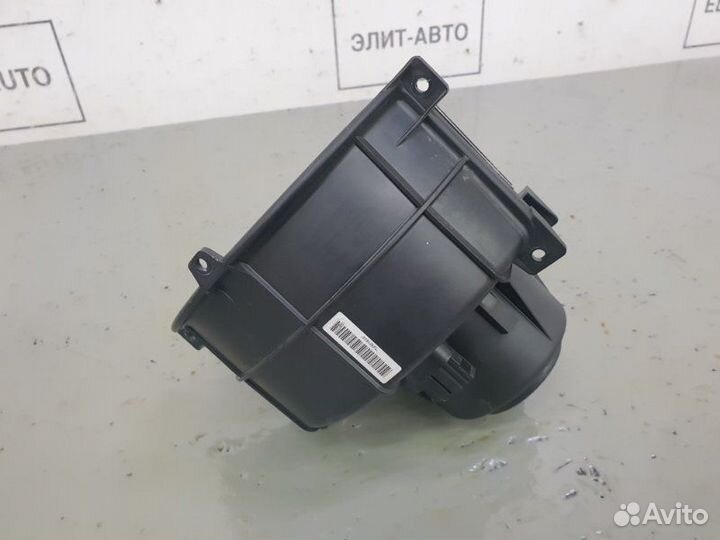 Вентилятор моторчик печки Audi Q7 4LB 4.2 2007