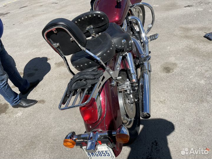 Honda VT1100C sabre (shadow)