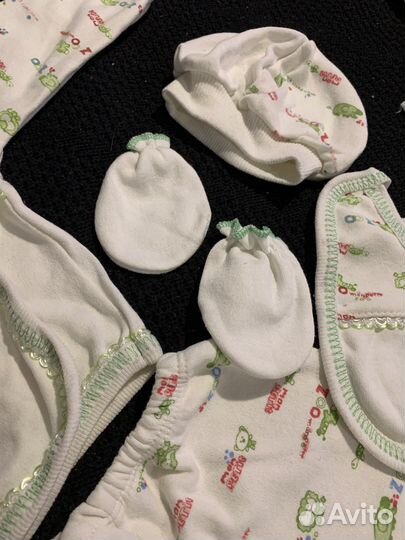 Комплект для новорождённого новый
