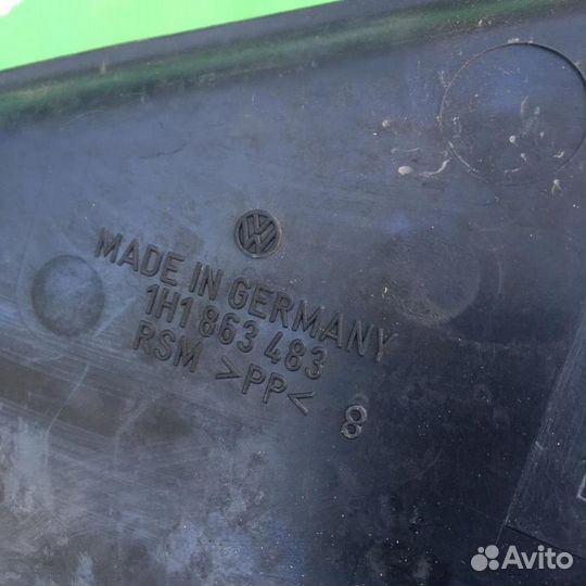 Обшивка стойки Фольксваген Гольф 3 Венто