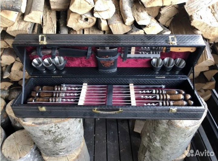 Подарочный набор шампуров в кейсе