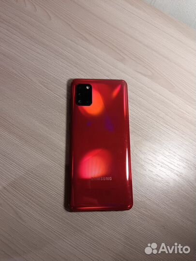 Samsung Galaxy A31, 4/64 ГБ