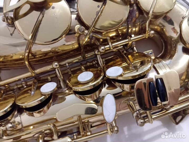 Саксофон альт бу