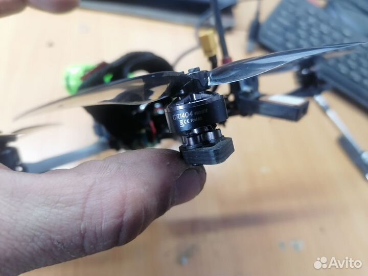 Продам квадрокоптер FPV 4дюйма, договоримся