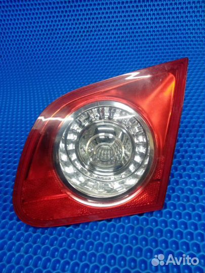 Фонарь внутренний задний правый Volkswagen Passat