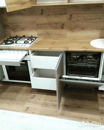 Современные кухни под ключ. Рассрочка без банка