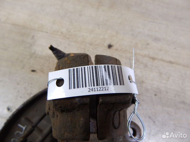 Кулак поворотный передний левый Vw Touran