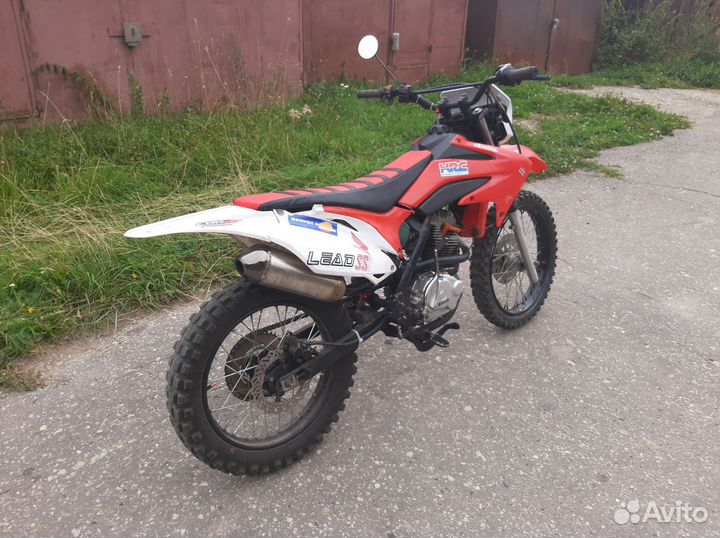 Кросовый мотоцикл