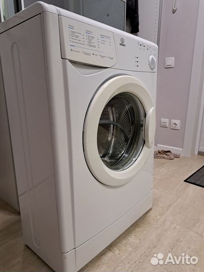 Продается стиральная машинка