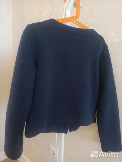 Жакет школьный на девочку. 140 р