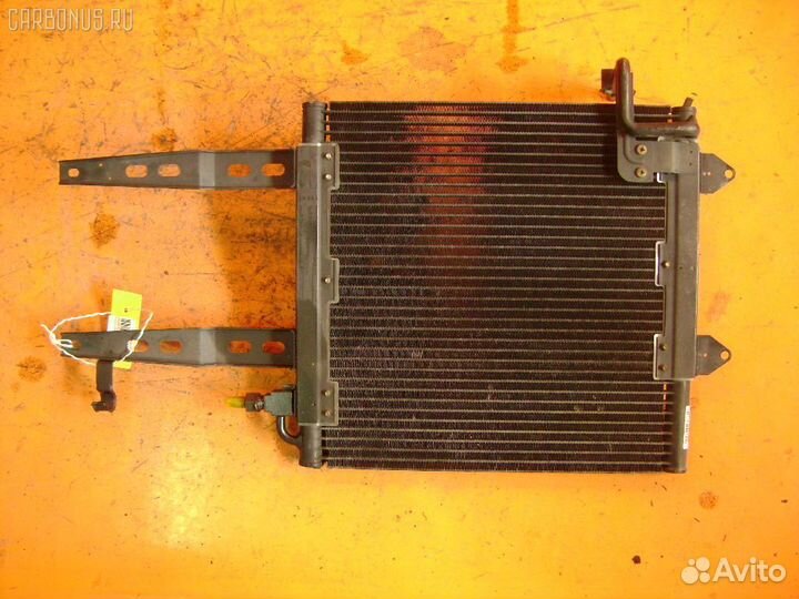 Радиатор кондиционера VAG 6N0820413B на Volkswagen