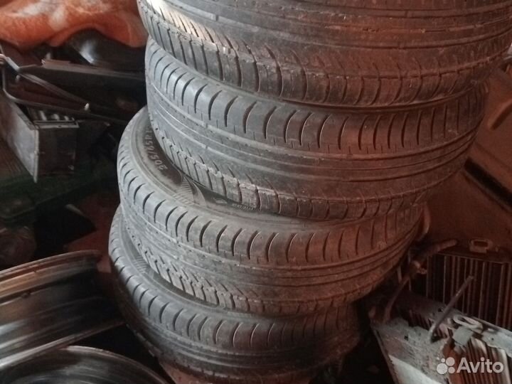 Продам комплект летних колёс