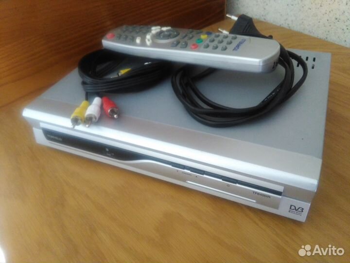 Спутниковое тв плюс тарелка 0,9м