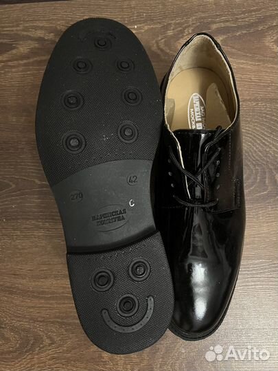 Военная форма офисная ботинки шапка