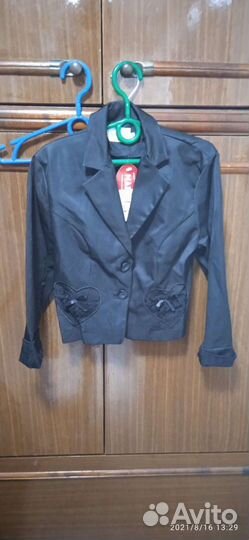 Пиджаки для девочек новые