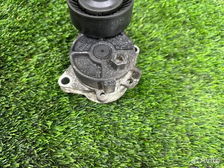 Натяжитель ремня генератора Bmw 5 E39 M52B25TU