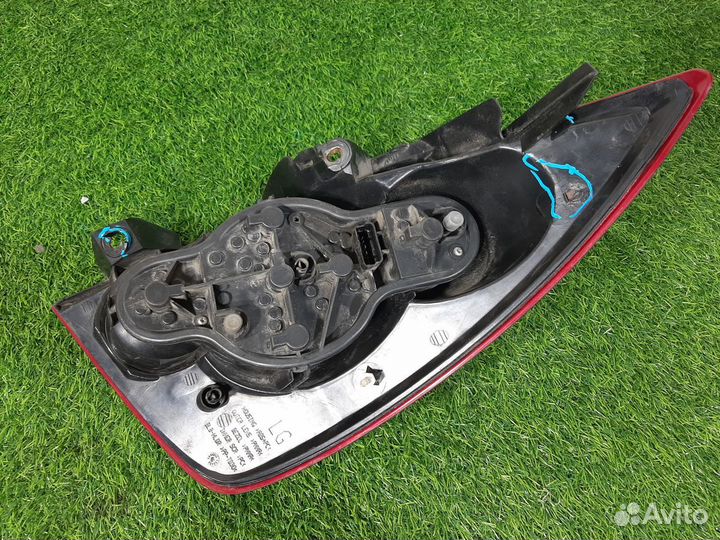 Фонарь левый на Nissan Primera p12