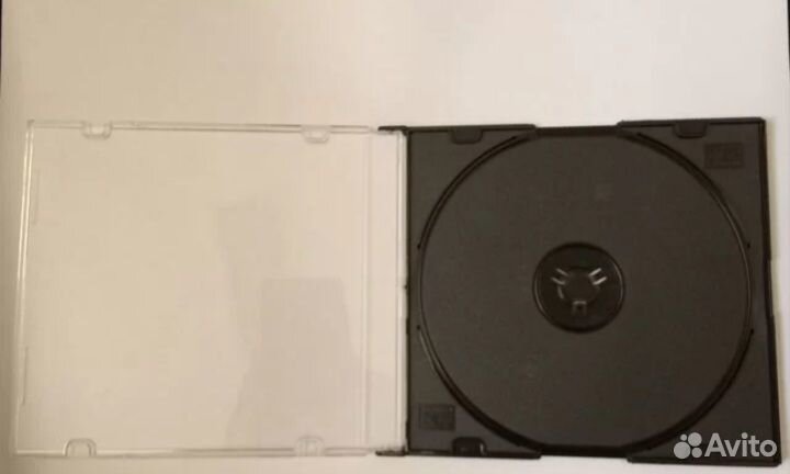 Продам 40 коробок под cd диски