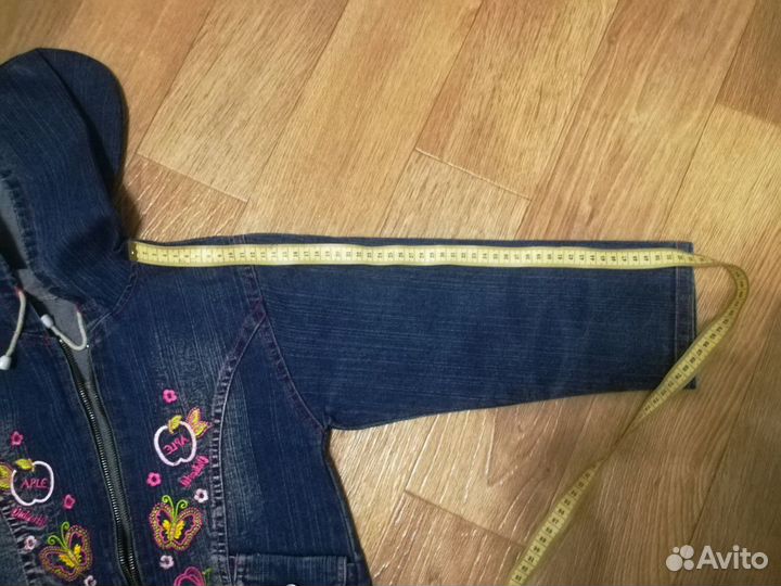 Куртка джинсовая с капюшоном для девочки