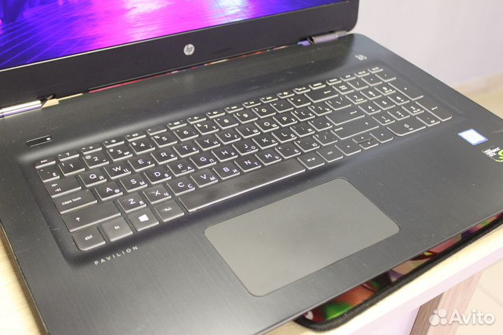 Игровой HP с большим 17.3