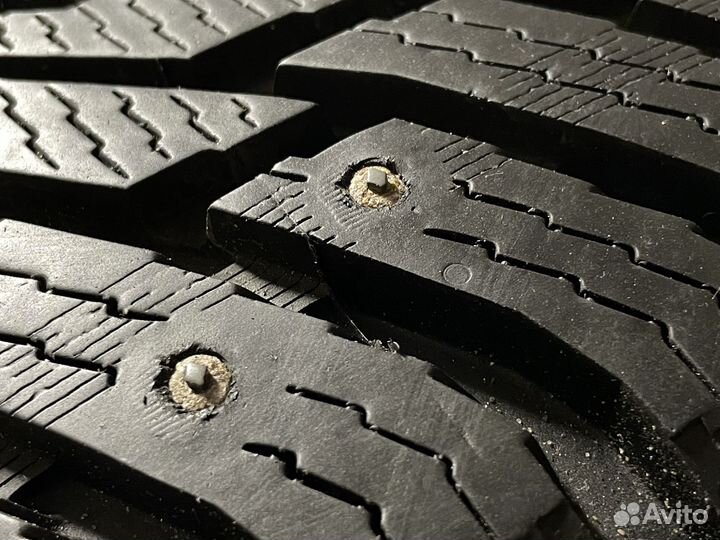 Nokian Tyres Hakkapeliitta 8 SUV 275/55 R20