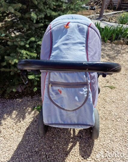 Прогулочная коляска