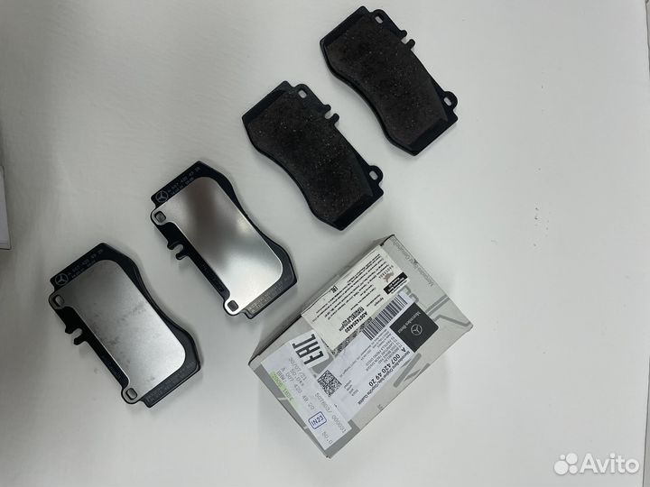 Колодки тормозные перед. Mercedes A0074204920