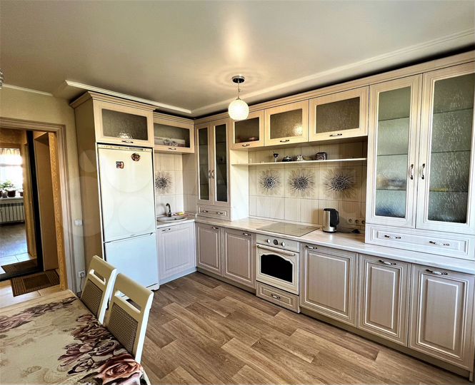 2-к. квартира, 67,1 м², 6/10 эт.