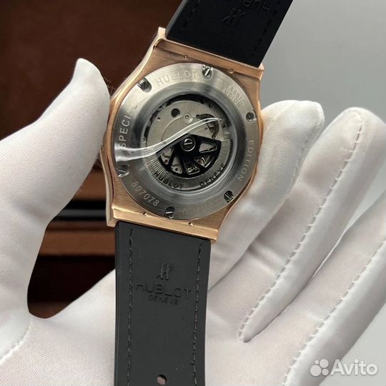 Часы Hublot