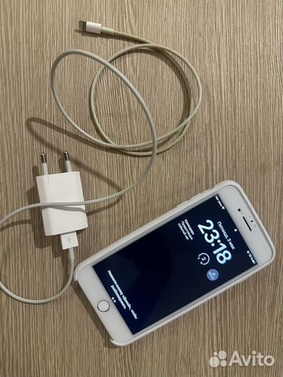 iPhone 8 Plus, 256 ГБ