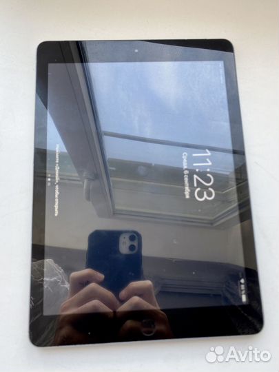 Планшет iPad Air 1