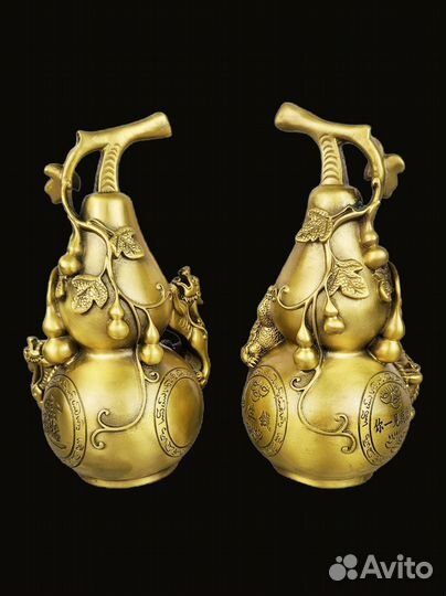 Бронзовая статуэтка 