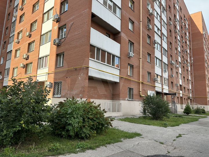 Комерческое помещение Свободного назначения, 93 м²