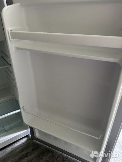 Холодильник goldstar