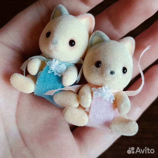 Sylvanian families Whiskers Cat Family