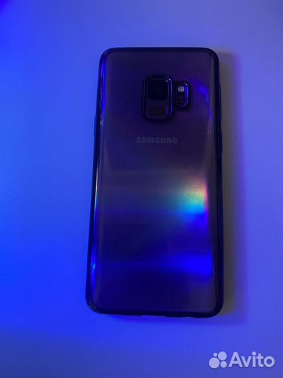 Samsung Galaxy S9, 4/64 ГБ