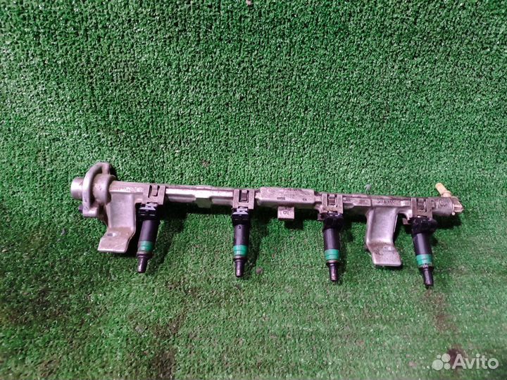 Форсунка инжекторная электрическая Ford Focus II