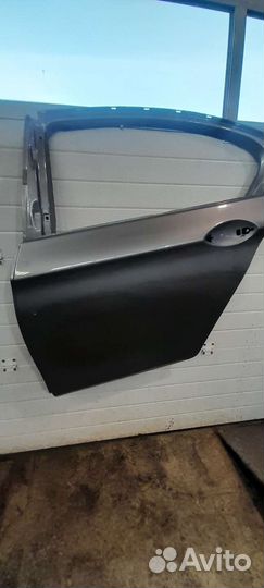 Задняя дверь BMW левая