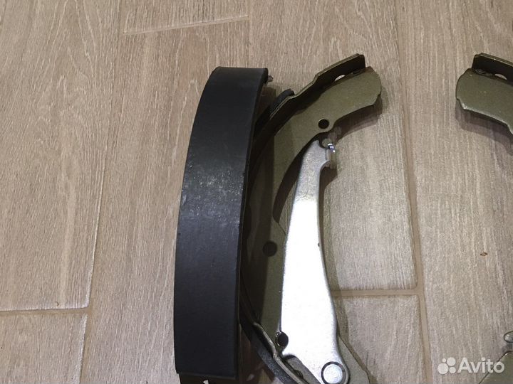 Колодки тормозные задние