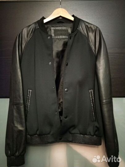 Бомбер Calvin Klein