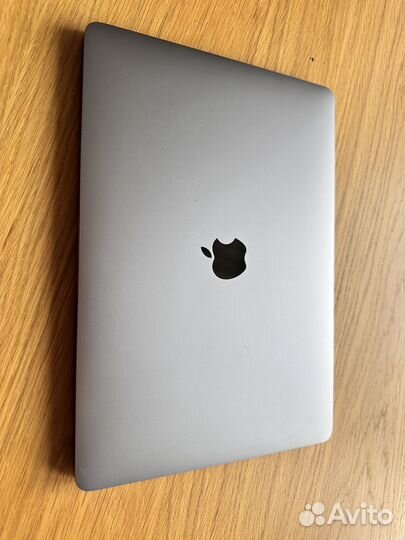 Macbook pro 13 2020 модельный год