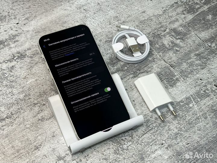 iPhone 12, 64 ГБ