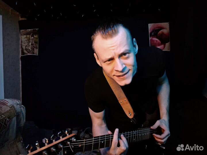 Преподаватель по гитаре