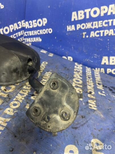 Левое зеркало. Hyundai County АВТОБУС D4AF 2007