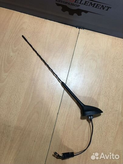 Антенна Ford Focus III (2011—2015)