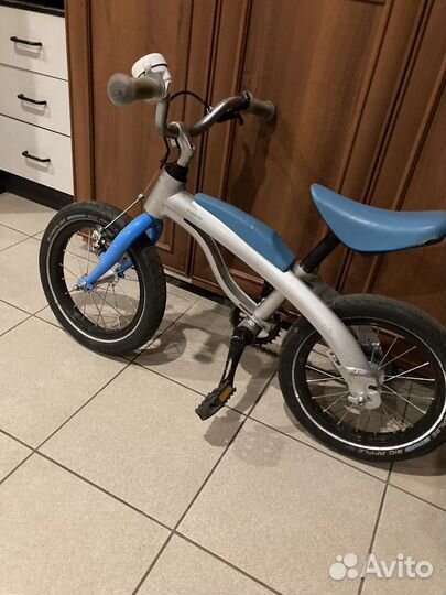Детский велосипед бмw kidsbike-Беговел бмв