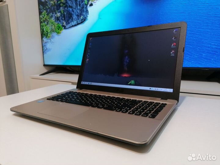 Ноутбук Asus для Автокад и средних топовых игр