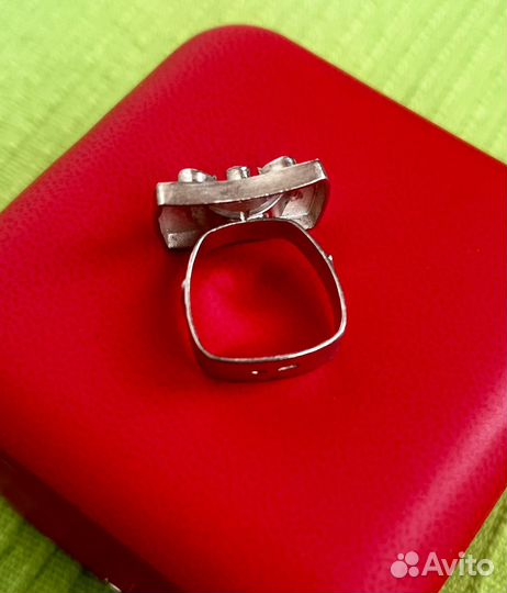 Серебряное кольцо