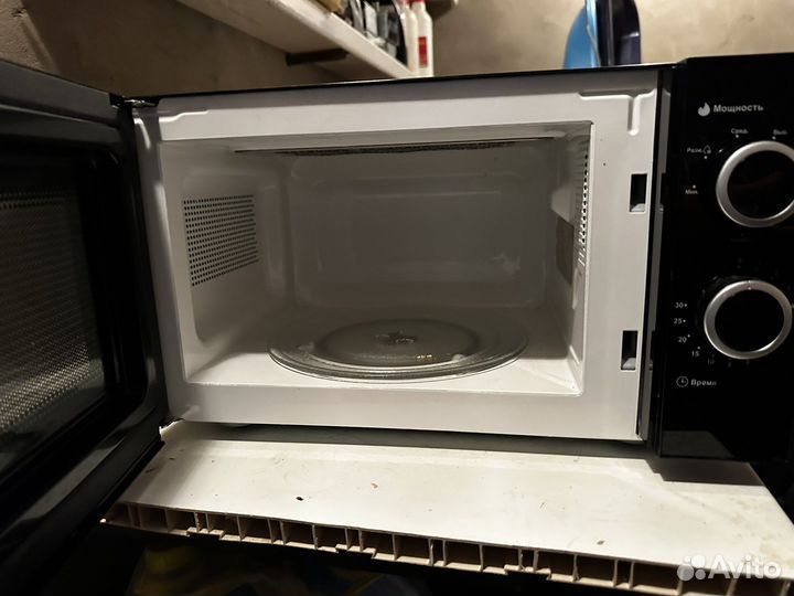 Микроволновая печь