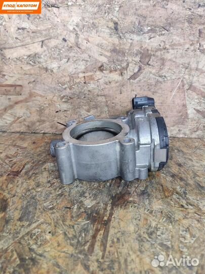 Дроссельная заслонка Mercedes-Benz C-Класс W204